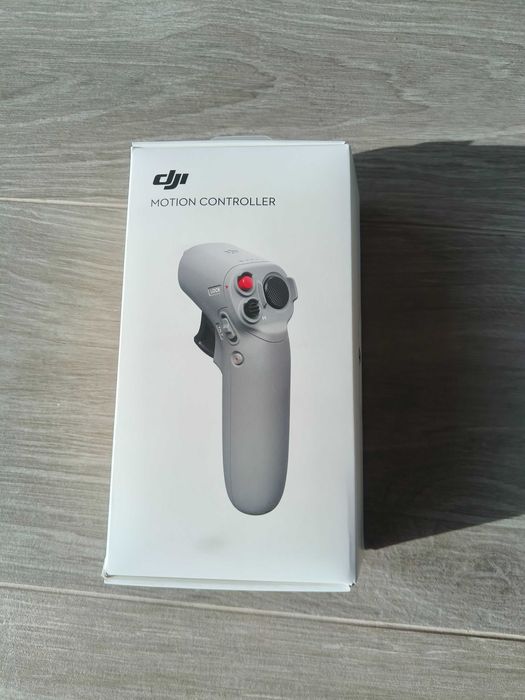 Drone dji fpv combo com motion controller.