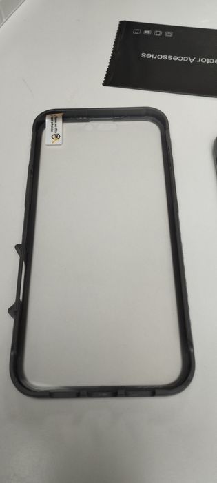 película protetora de tela para iPhone 16 Pro Max