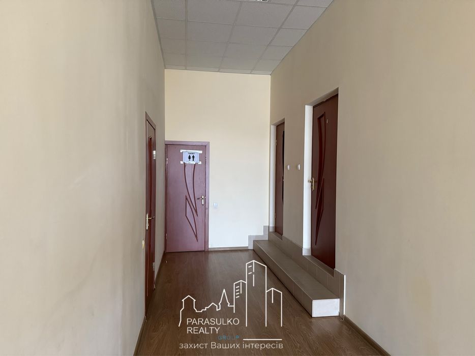 Продам окремо збудовану 3-и поверхову будівлю