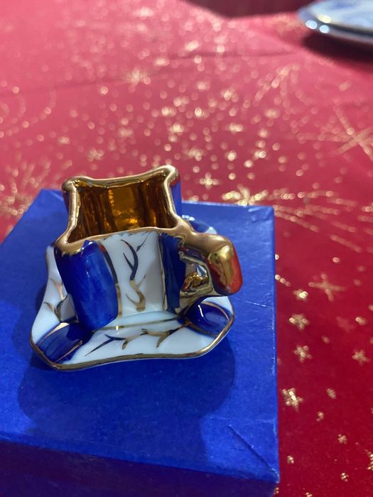 Miniaturas de loiça coleccionáveis