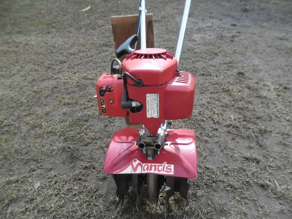 mała glebogryzarka mantis