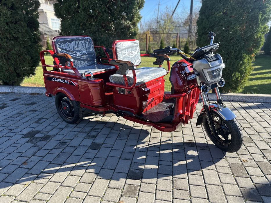 Електричний трицикл вантажо пасажир Crosser Cargo 10