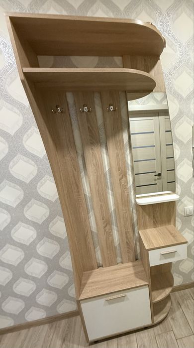 Прихожа - передпокій в коридор