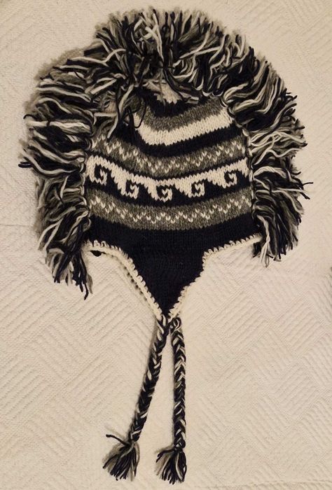 Gorros com crista de Lã (Novos)