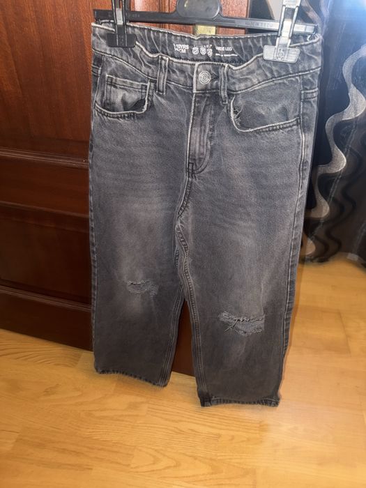 Vendo roupa menina  como nova 9 10 e 78 anos
