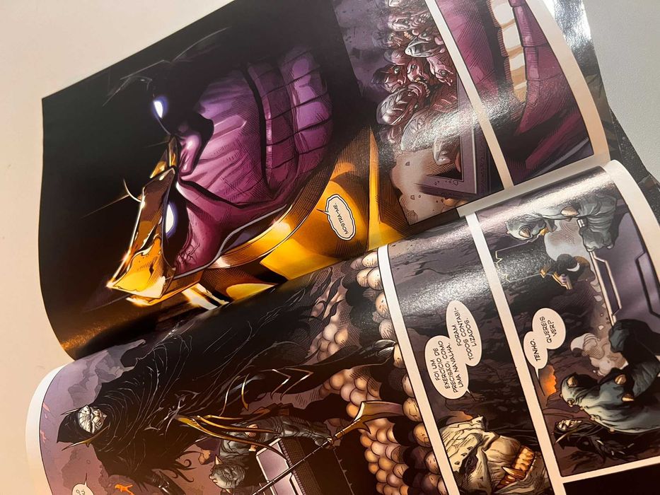 Banda Desenhada "Vingadores Marvel - Infinito"