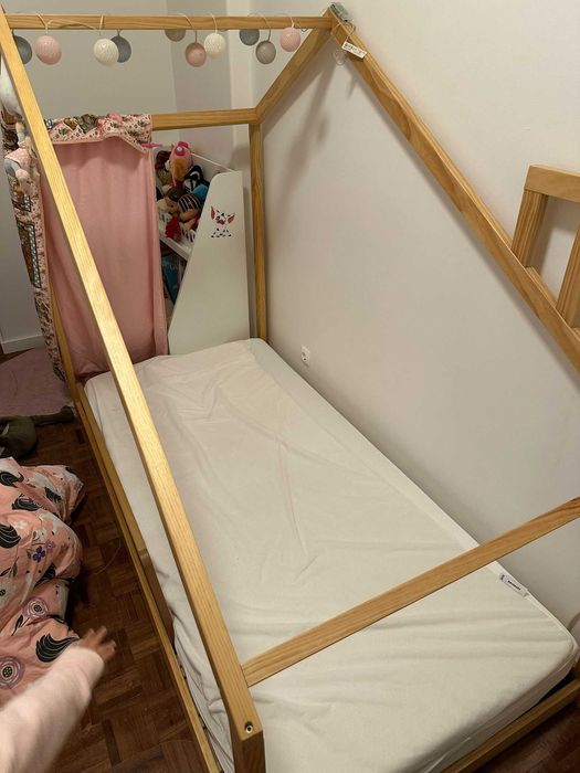 Cama Criança Montesori Casinha