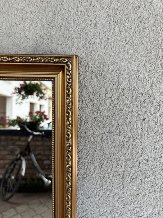 Lustra 3x w złotej ramie