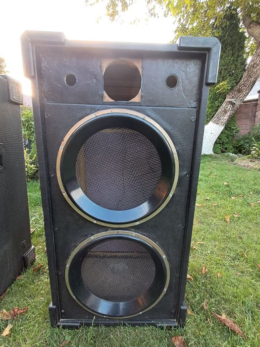 Корпуса колонок під 15 динамік