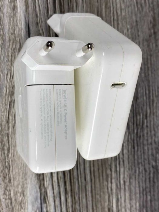 Блок живлення Apple USB-C A2166 96W 20.5V 4.7A / Apple A2452 140W