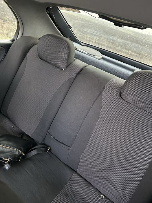 Нассан примера п10