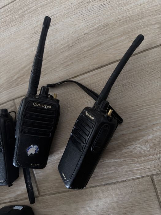 Рації Wouxun KG 828