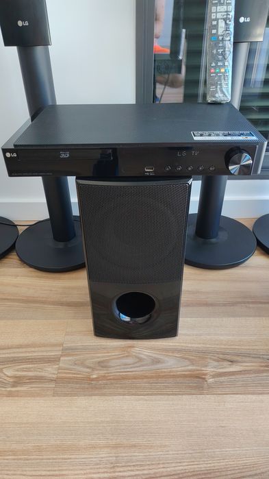 Home Cinema LG LHB 755W 1200 Watts