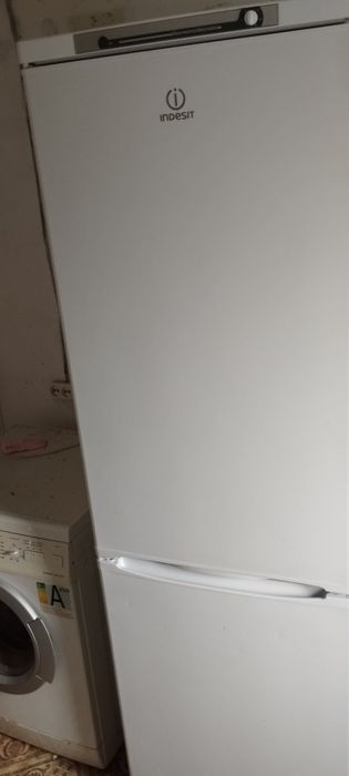 Холодильник idesit
