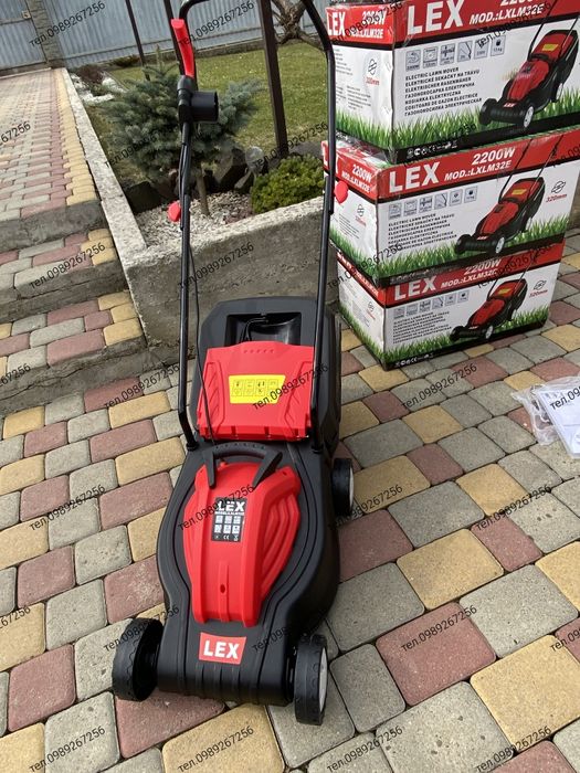 Газонокосарка, газонокосилка, косарка LEX 32 см асинхронний двигун Чехія