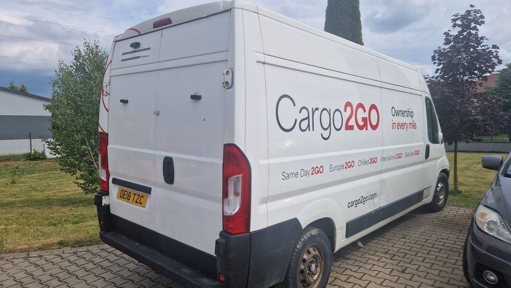 Peugeot Boxer L2H2 2017 2.0 bluehdi uszkodzony