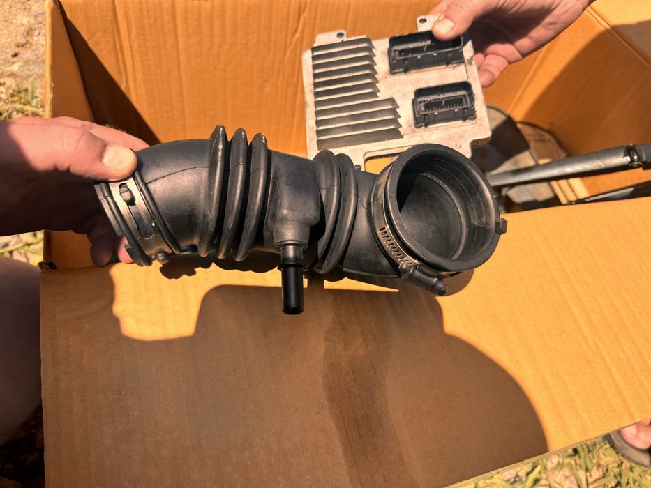 Патрубок воздушний Равон р 4 шевроле кобальт