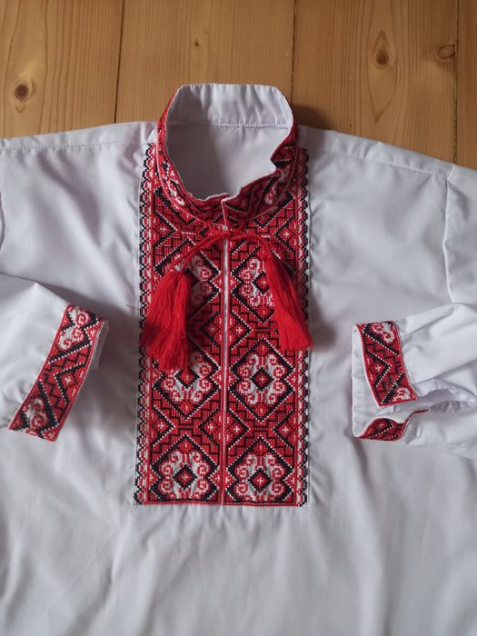 Вишиванка вишита сорочка ТМ "Сварга" проста ткан вік 10-17  без дефект