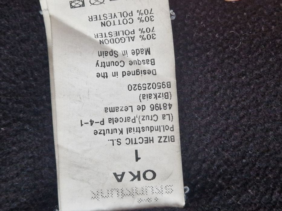 Sukienka płaszczyk hiszpańska skunkfunk z kapturem