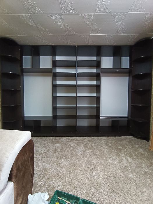 Сборка и установка корпусной мебели, кухни шкафы купе гардеробы