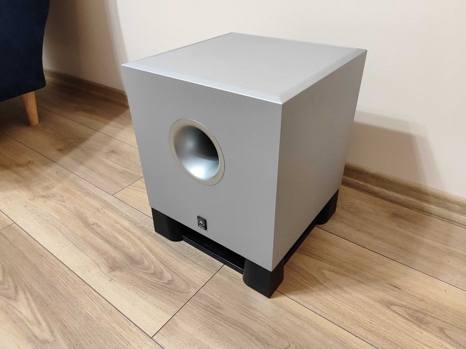 Subwoofer aktywny Yamaha YST-SW011. 100W. Stan bdb.