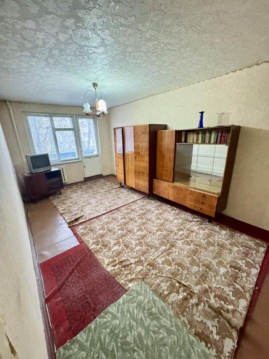 1 комнатная квартира 2 этаж