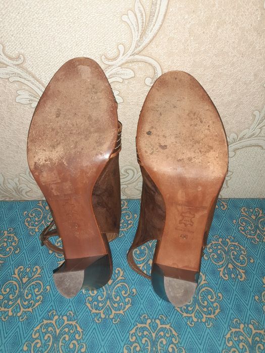 Босоніжки Босоножки