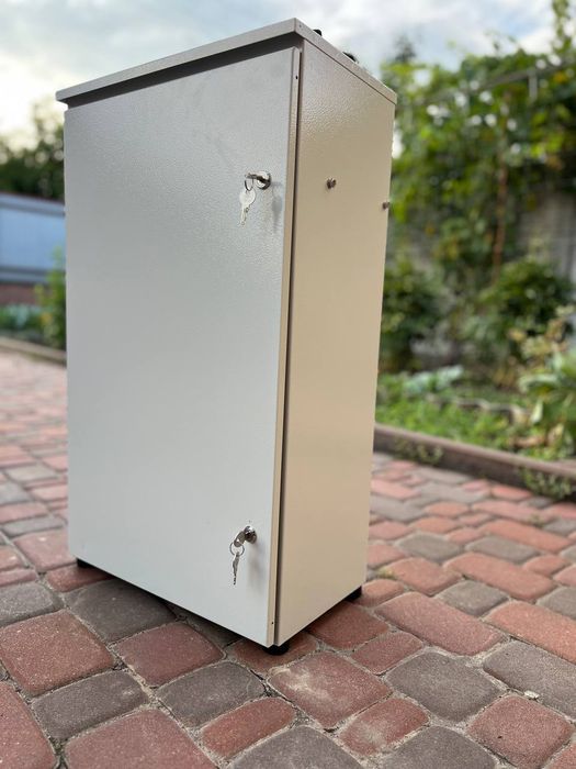 Акумумяторна батарея LiFePO4 51.2V 14.4kW