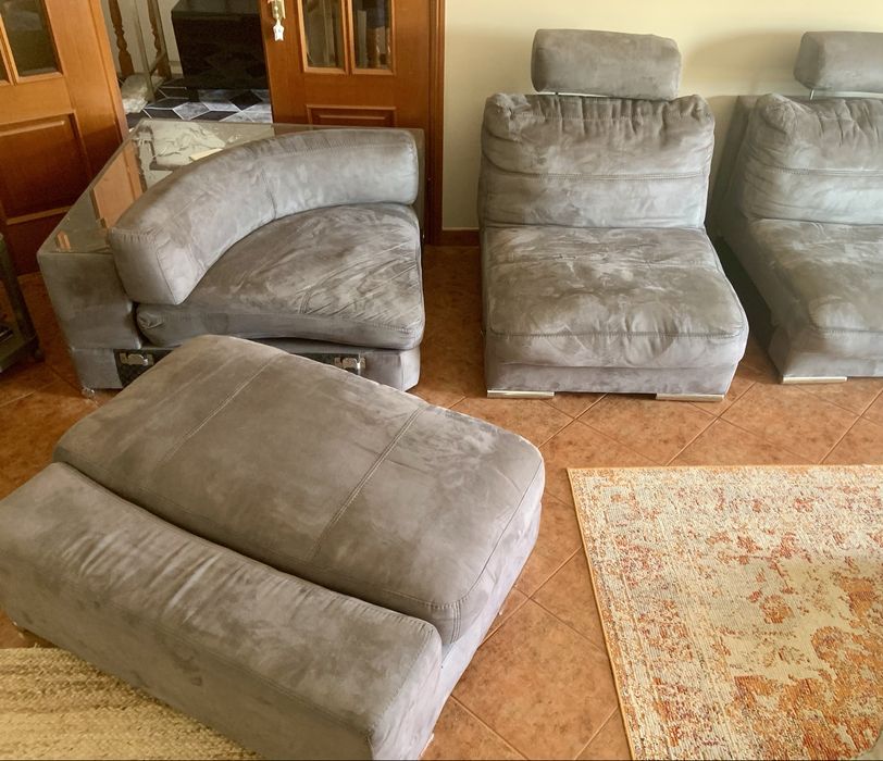 Sofá Modular LA SÉNIA com sistema de som e ligacao IPhone