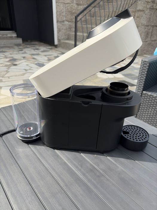 Nespresso Vertuo Pop / 6meses máximo de uso / Oferta de 1pack cápsulas Ristreto Intenso