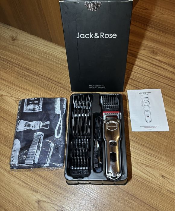 Професійна акумуляторна машинка для стрижки