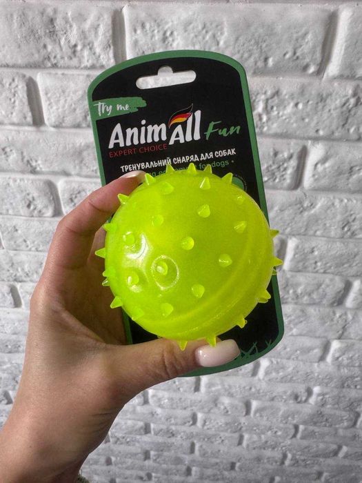 Игрушка AnimAll Fun Мяч шипованный с пищалкой 75 мм желтый