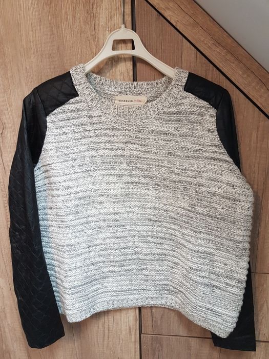 Sweter wciągany szary czarny rękaw