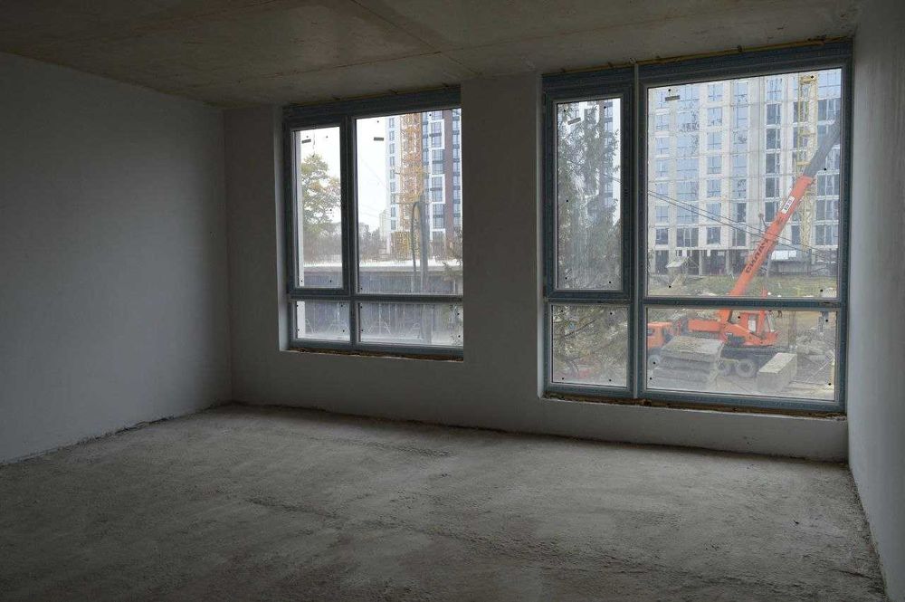 Однокімнатна квартира + Басейн на даху