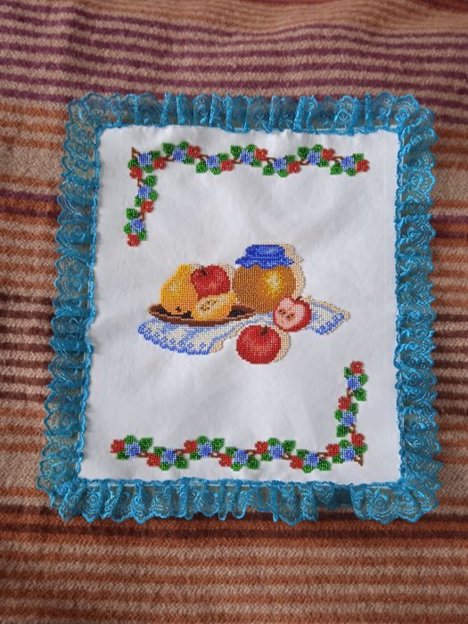 Вишивка бісером.