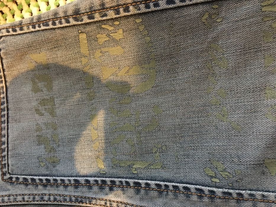 Vendo calcas von dutch em bom estado