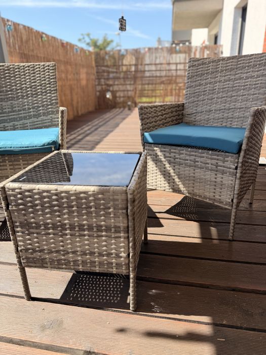 Nowy zestaw mebli ogrodowych / na balkon technorattan 2 fotele + stolik