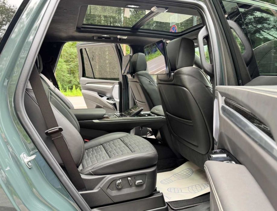 Cadillac Escalade-V, 2025 з ПДВ