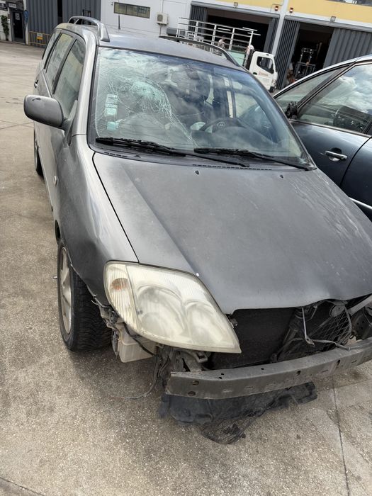 Toyota Corolla D4D de 2006 para peças