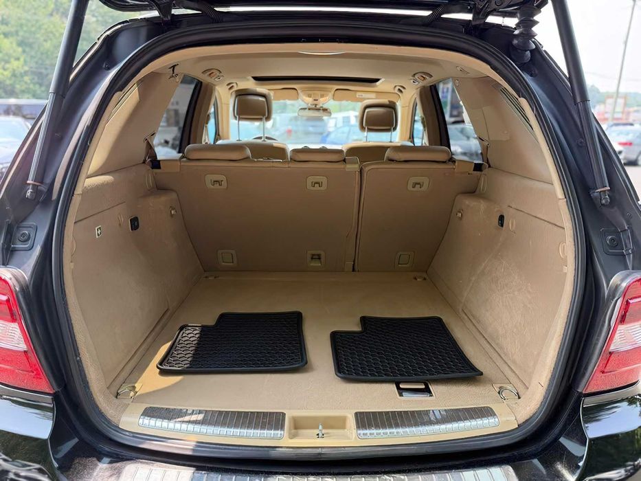 Mercedes-Benz M-Class ML 350 4MATIC      2011