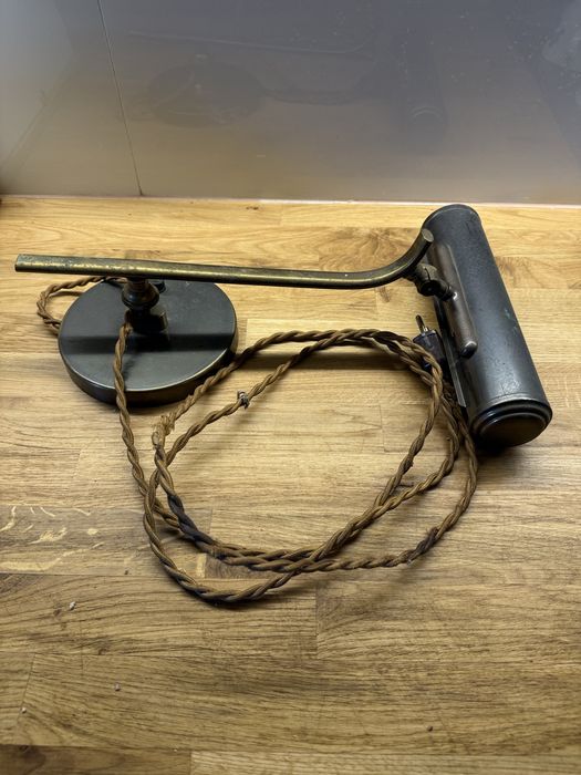 Stara lampa fortepianowa lampka