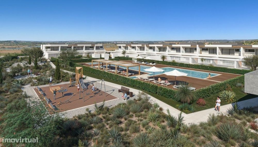 Moradia V3 à venda no Alfarroba Condominium, Algarve