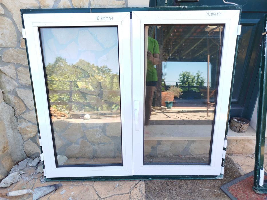 Janelas Aluminio - vidro duplo 120x107mm