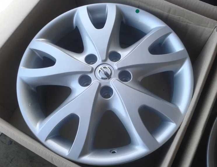 Felgi Alu R17'' 5x114.3 suzuki sx4 scross vitara rav4 toyota auris corolla avensis verso honda accord civic crv frv hrv lexus trafic vivaro laguna