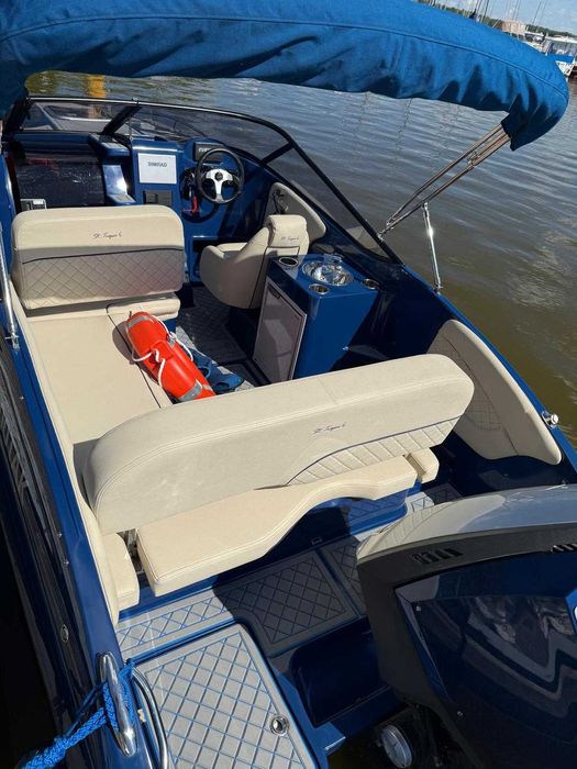 St. Tropez 6 (rok 2023) + Evinrude 225 HO (90 mth na gwarancji) + nowa przyczepa podłodziowa + FV!!!
