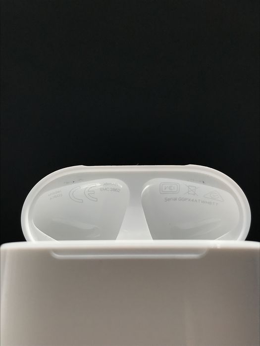 Кейс airpods 1/2 поколение оригинал, Б/У original