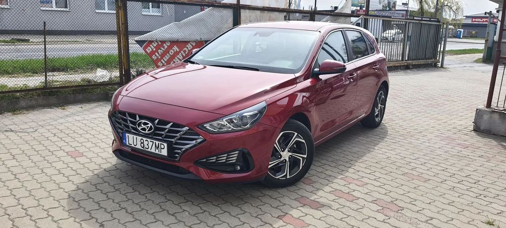 Hyundai I30 Hyundai i30 Comfort 1.5 Benzyna (110 KM)