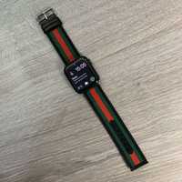 Gucci store iphone watch