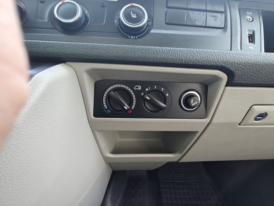 VW Transporter 2.0 TDI extra longa Auto DSG 9lug.