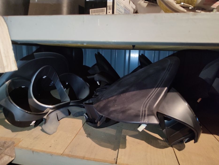 Козирки накладка торпеди на панель приладів Кіа Ріо 3 QB